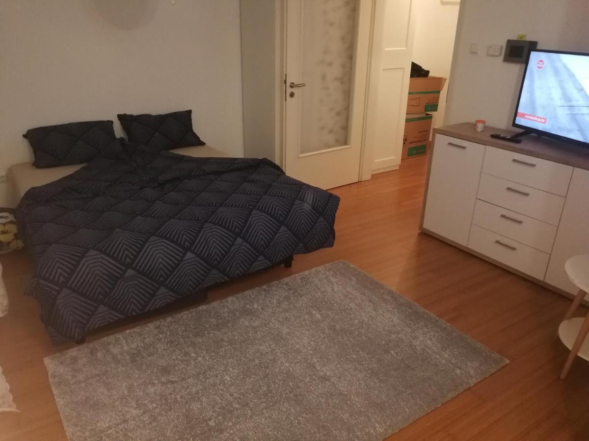 Iver Apartman Sesvete Dış mekan fotoğraf